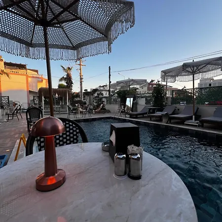 Aterna Otel